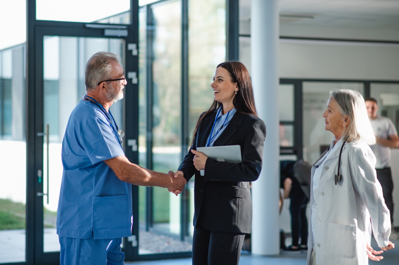 How to Become a Certified Medical Staff Services Professional